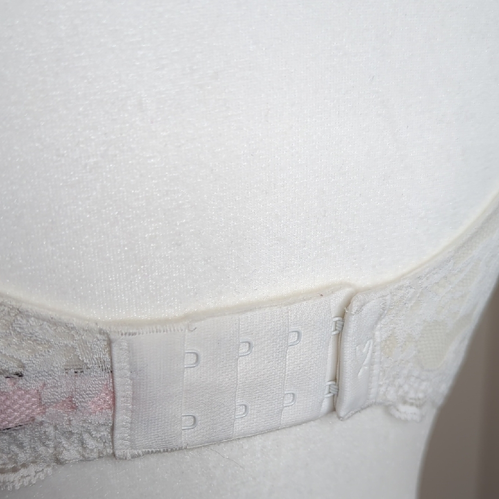 Victoria's Secret Size 34 DD Lined Demi White Lace Trim Bra - Picture 6 of 10